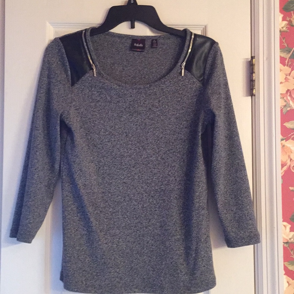 Ladies Rafaela 3/4 sleeve shirt w/ faux leather
